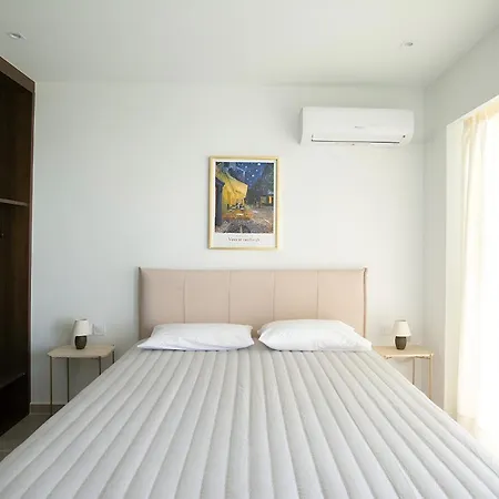 Mairyloy Luxury Апартаменти *