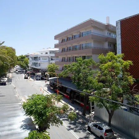 Апартаменти Mairyloy Luxury