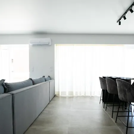 Mairyloy Luxury Apartament *